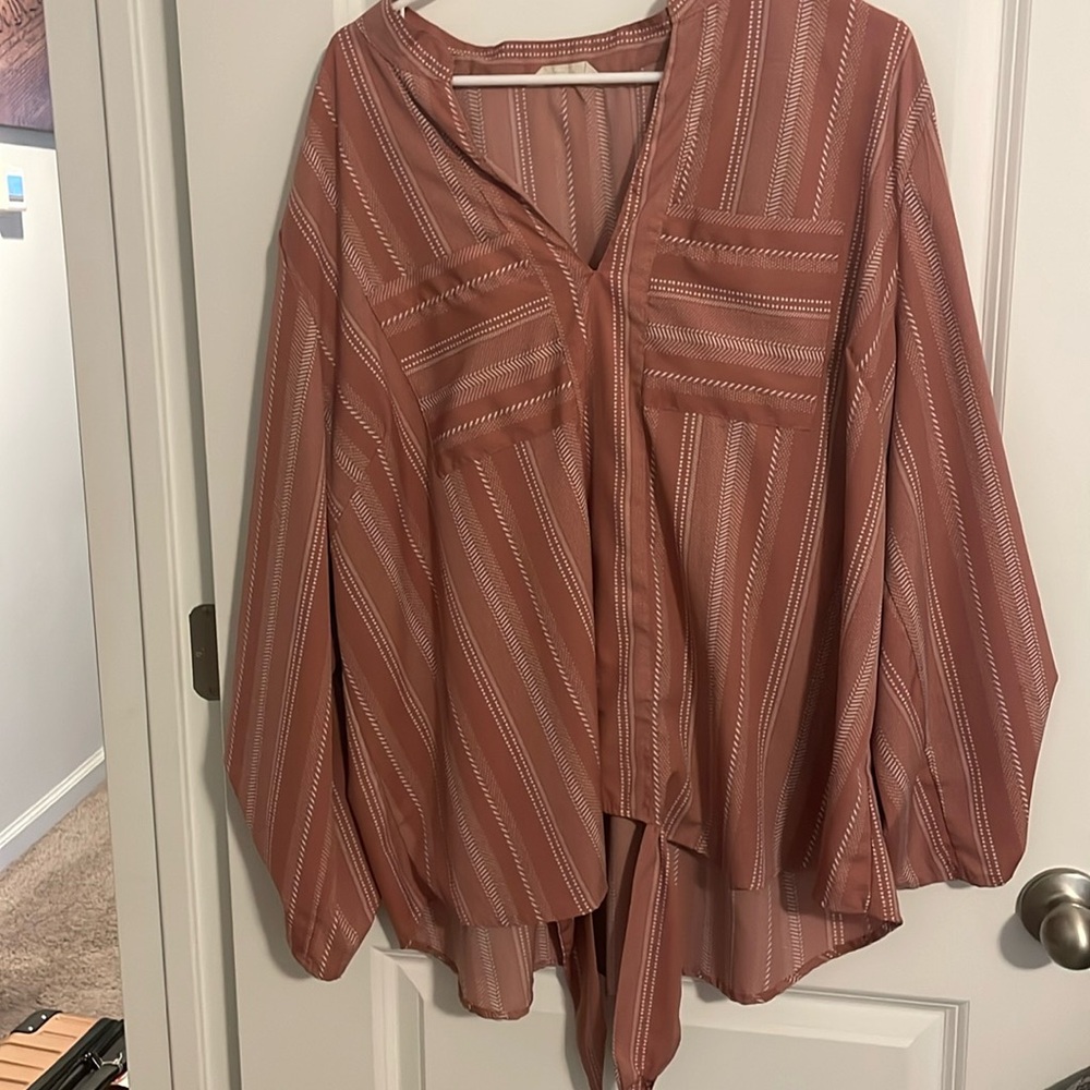 Cute striped blouse with fake front tie